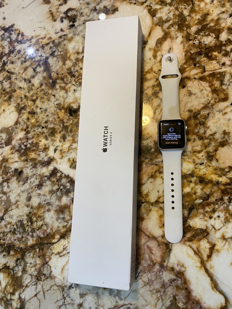 Apple Watch Series 3 200 ecay