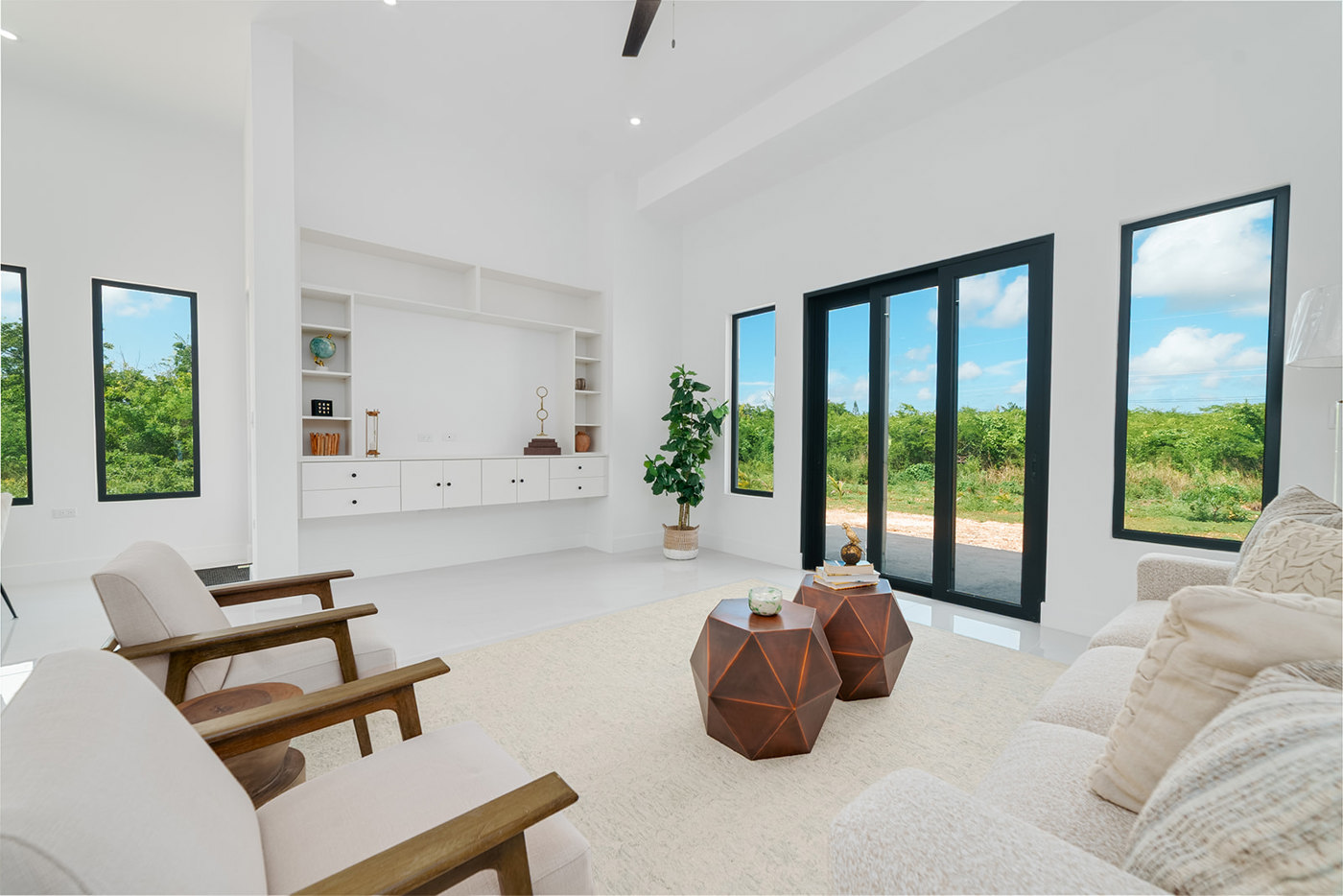 Organic Console Tree Design CENTURY 21 | BRAND NEW, MODERN SINGLE FAMILY HOME - ecay