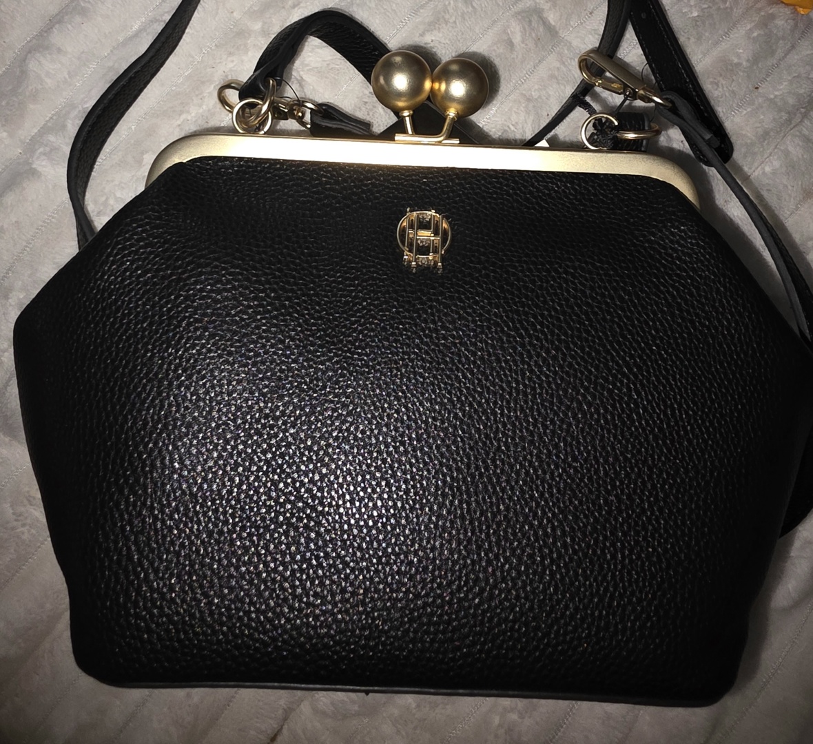 Locking Post Hardware House of Harlow Kiss Lock Bags - ecay