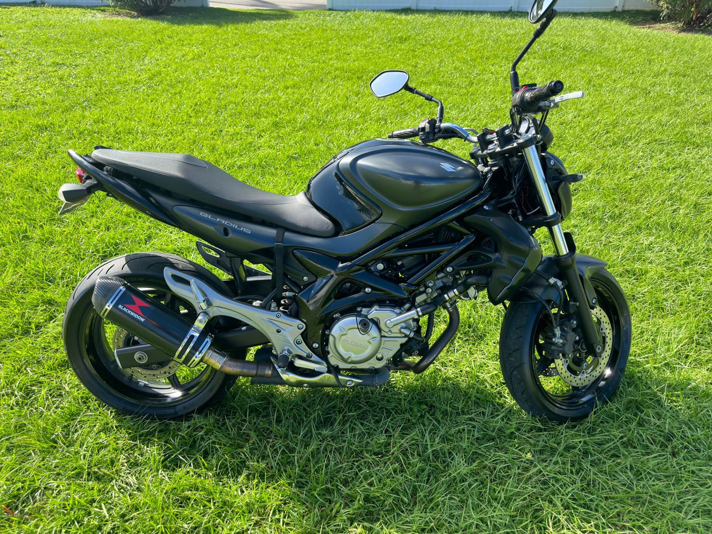 suzuki gladius 2013