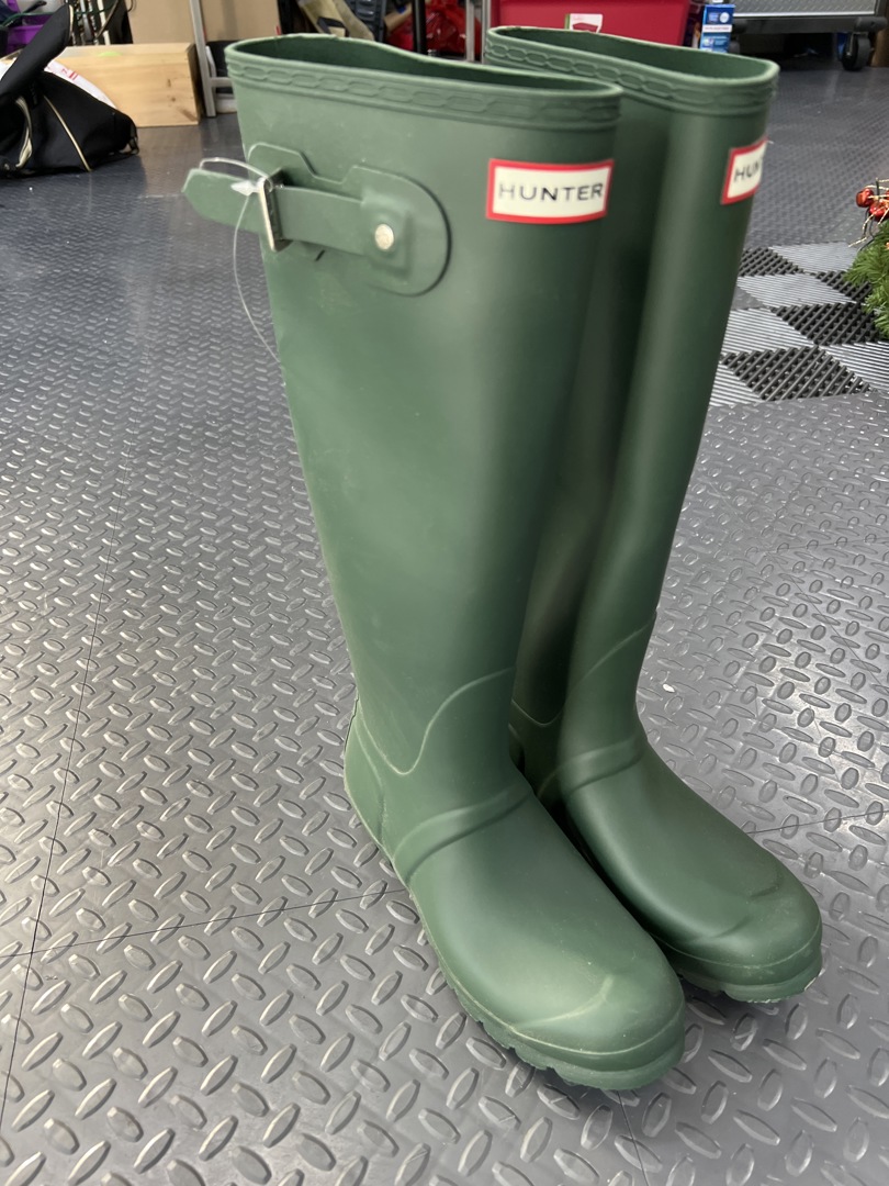 Hunter boots size on sale 8.5