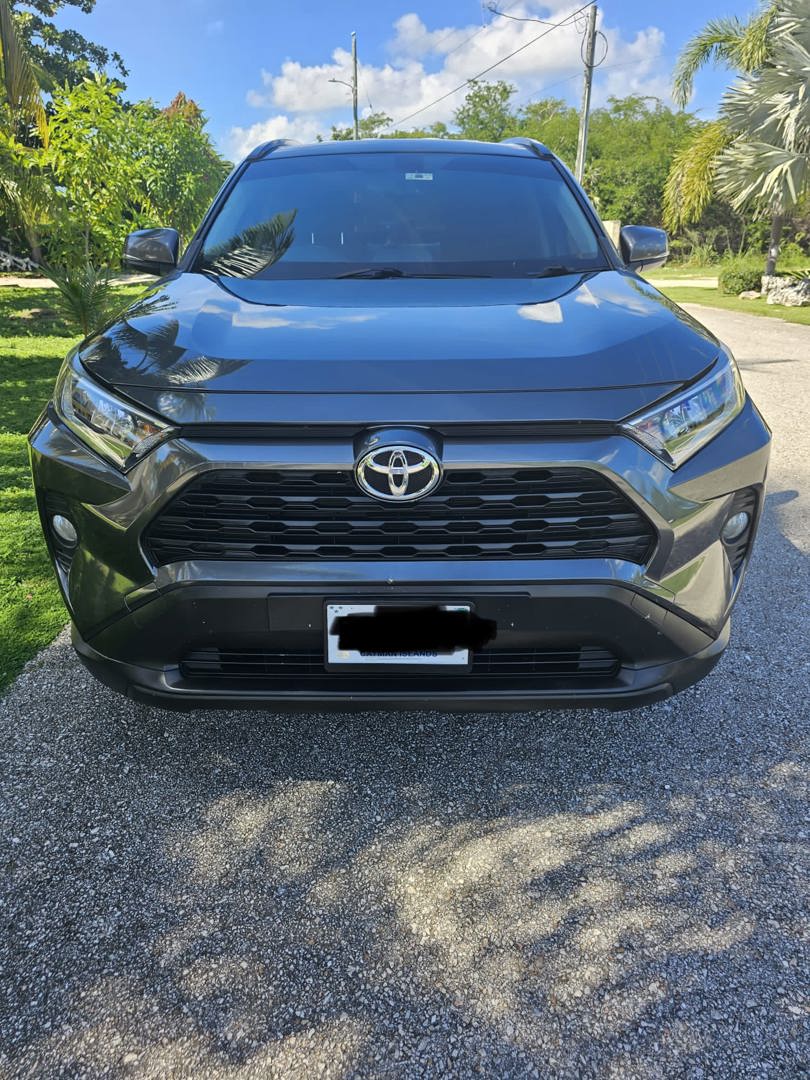 2021-toyota-rav4-ecay