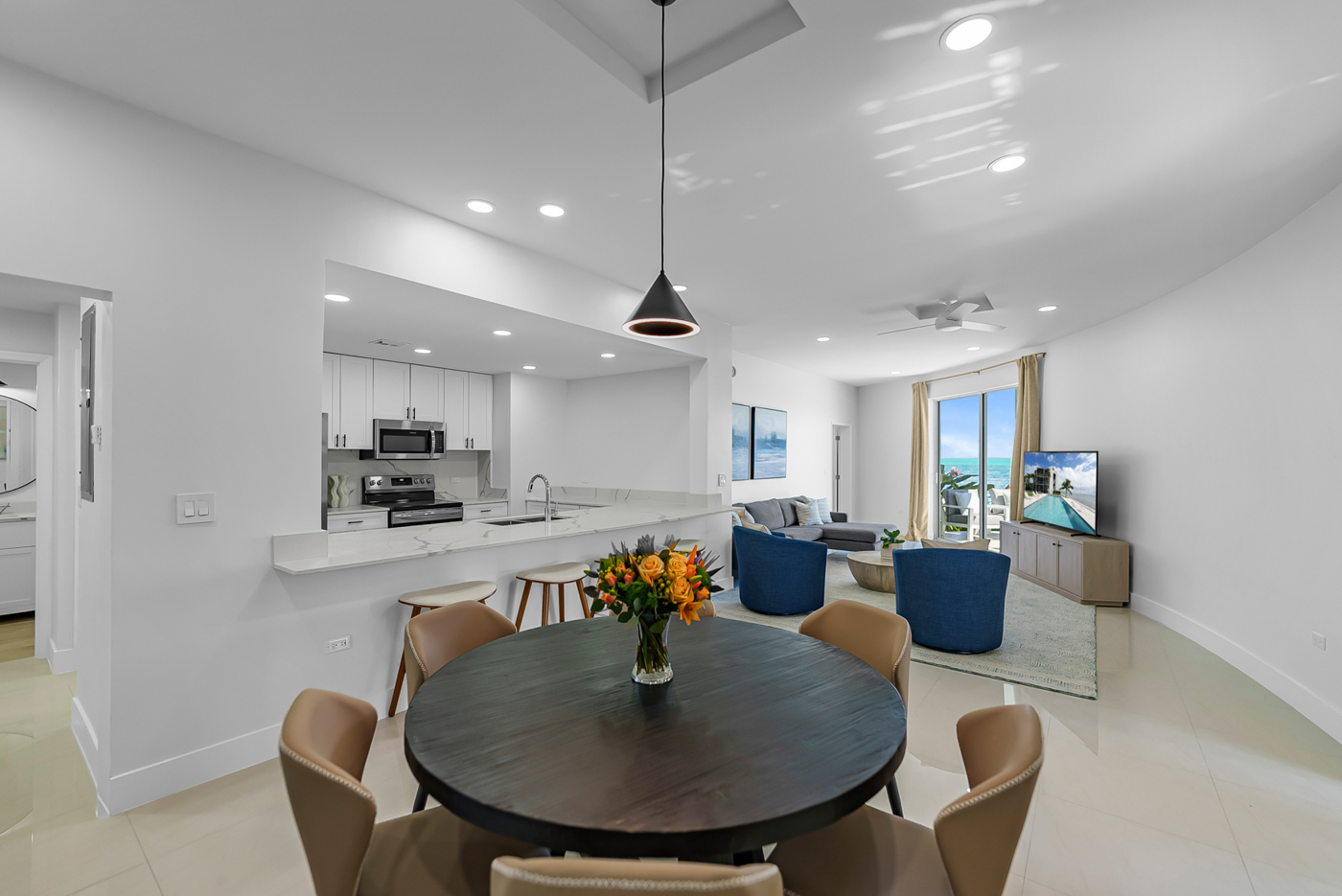 Picture Idea: Turnkey Short Term Rental Turtle Cove 3 Bed Oceanfront Ground