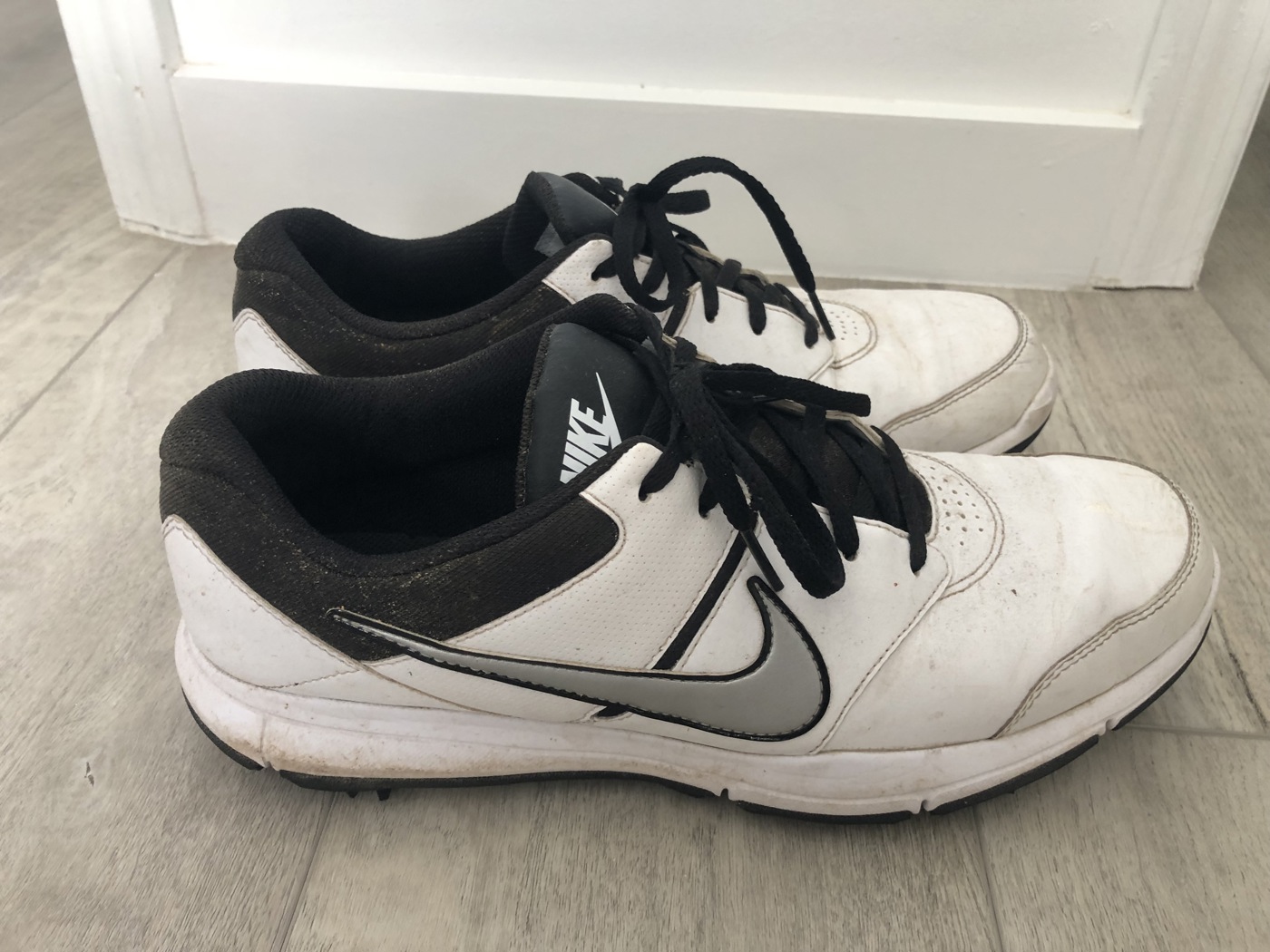 Nike golf shoes outlet 10.5