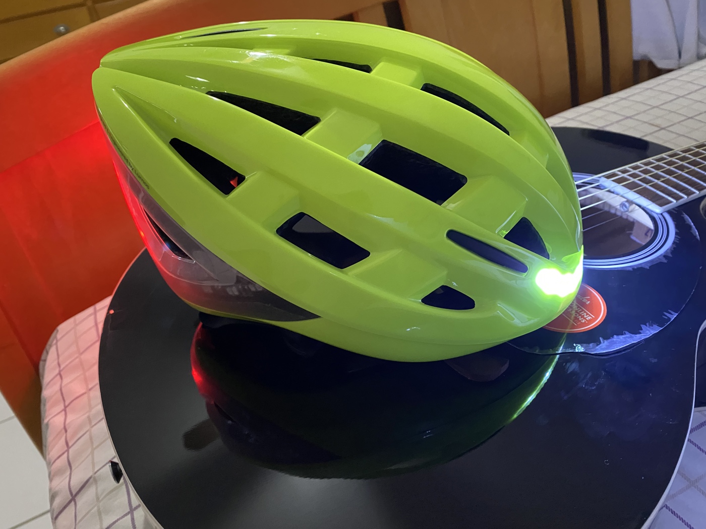 Lumos kickstart helmet online with mips