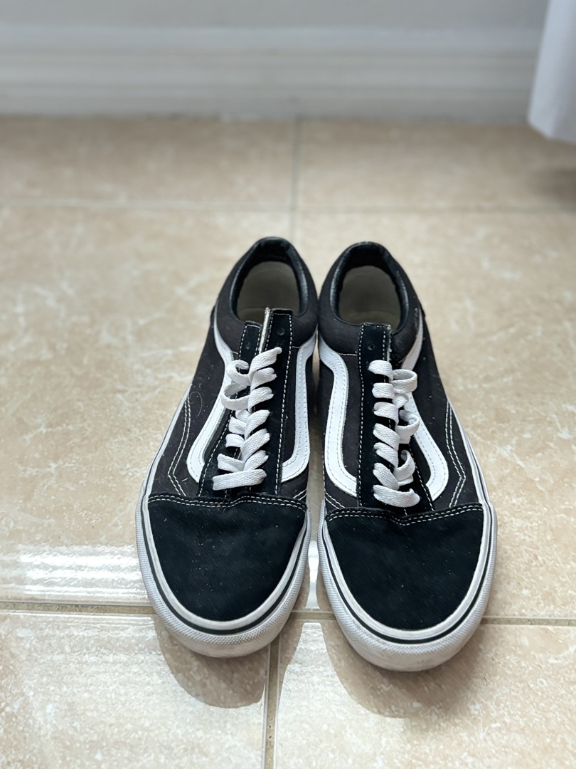 Buy used hotsell vans shoes