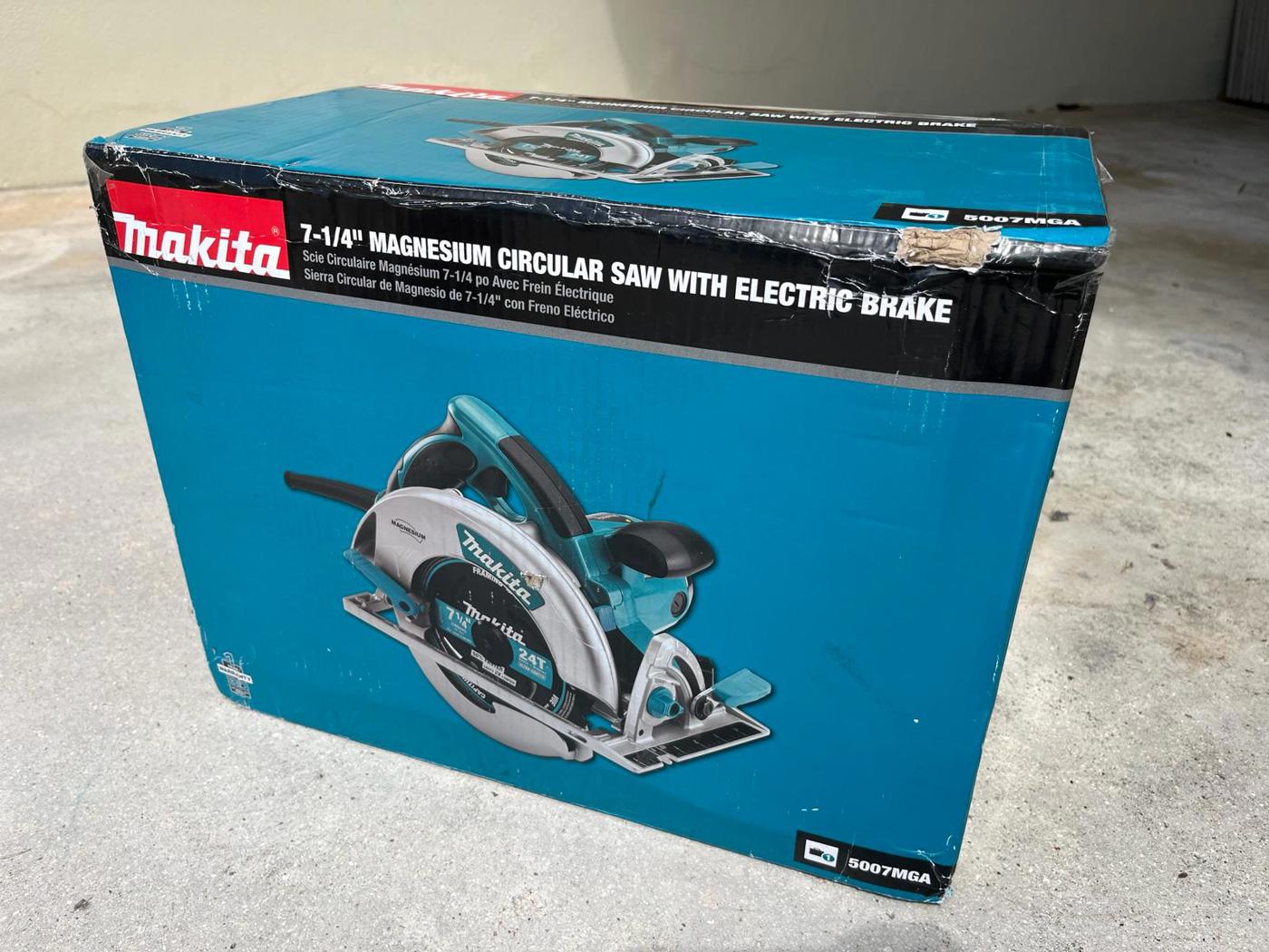 Makita Circular Saw with case - ecay