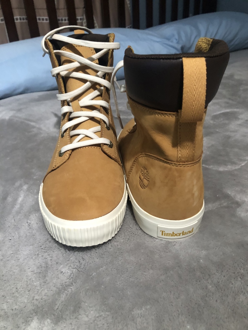 Brand new Timberland boots - ecay