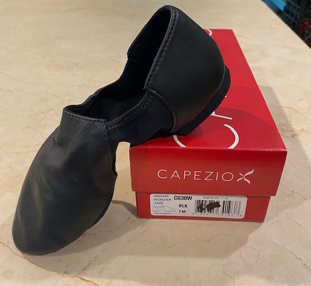 Capezio Dance Shoes - character jazz - ecay