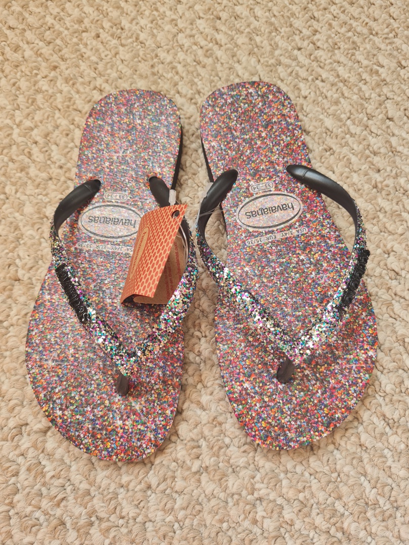 Havaianas unicorn flip online flops