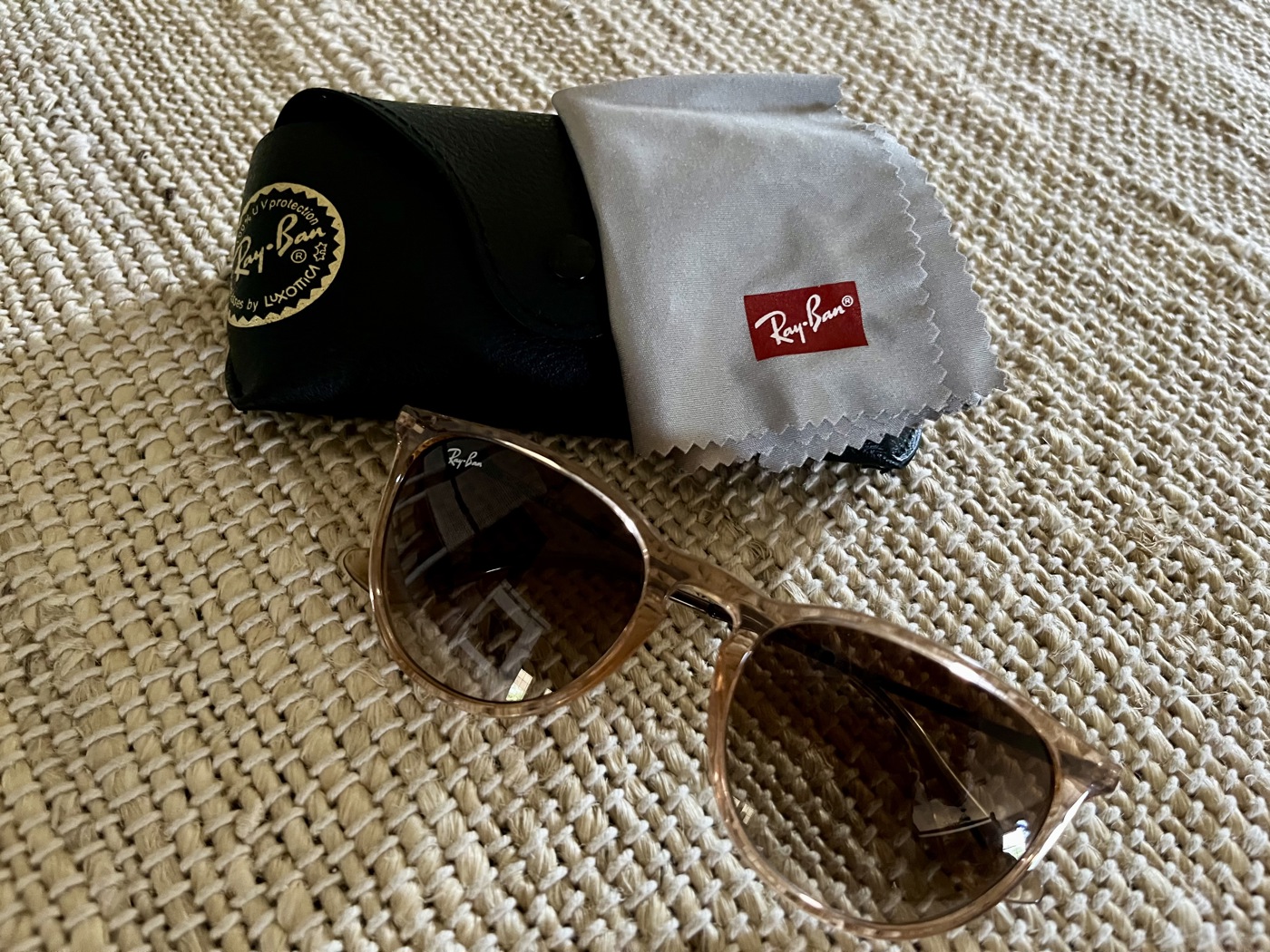 Sell used 2025 ray bans