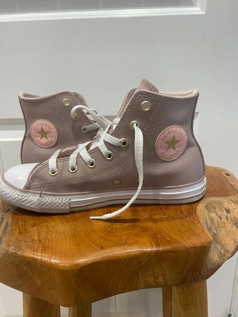 Converse pink leather outlet shoes