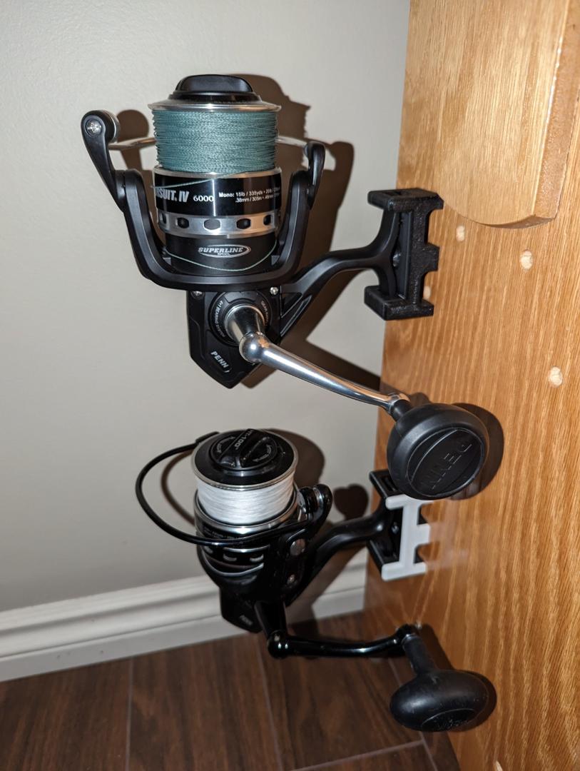 Wall mounted Reel Holder 5000 series and up - ecay