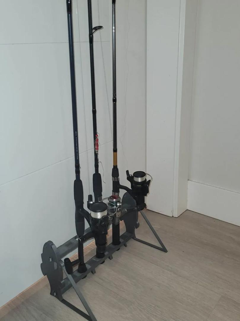 Customizable Fishing Rod Stand - ecay