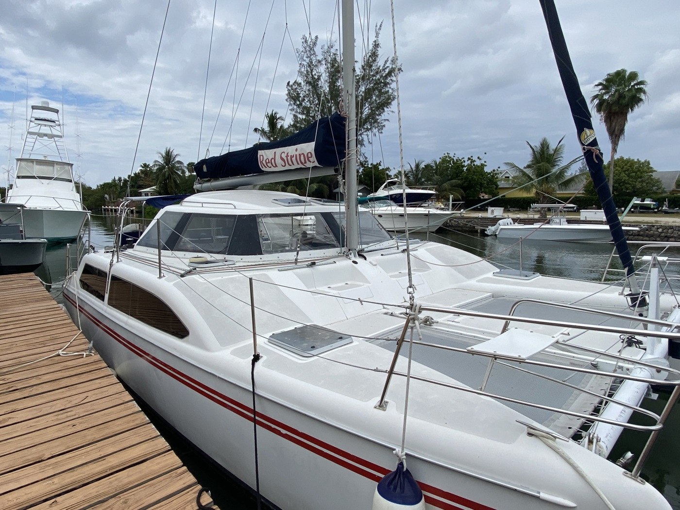 33 foot catamaran