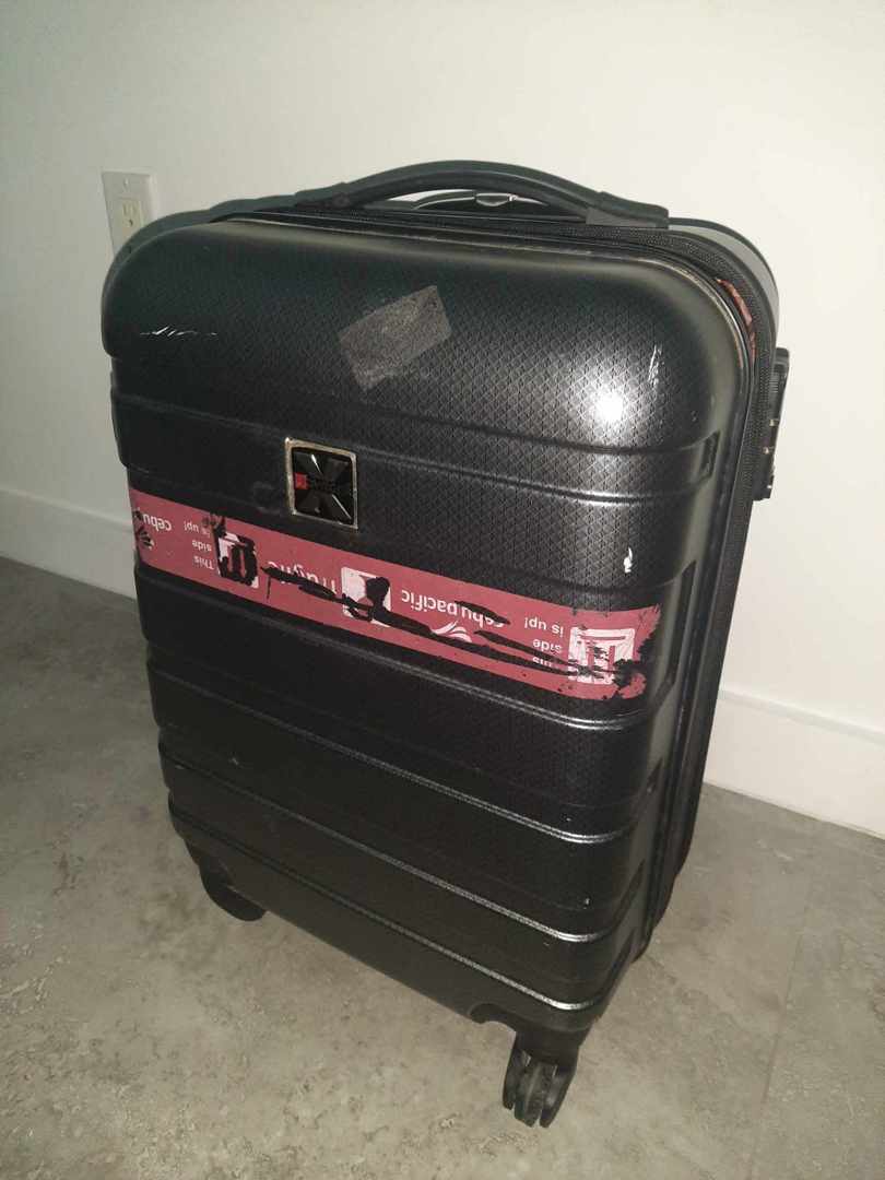 Buy cheap used luggage