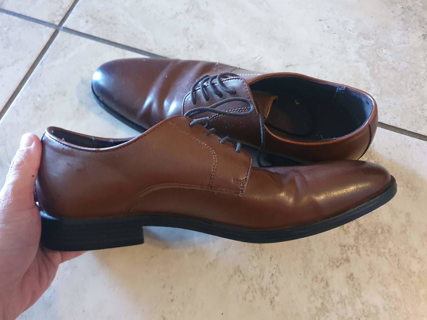 H and clearance m mens shoes