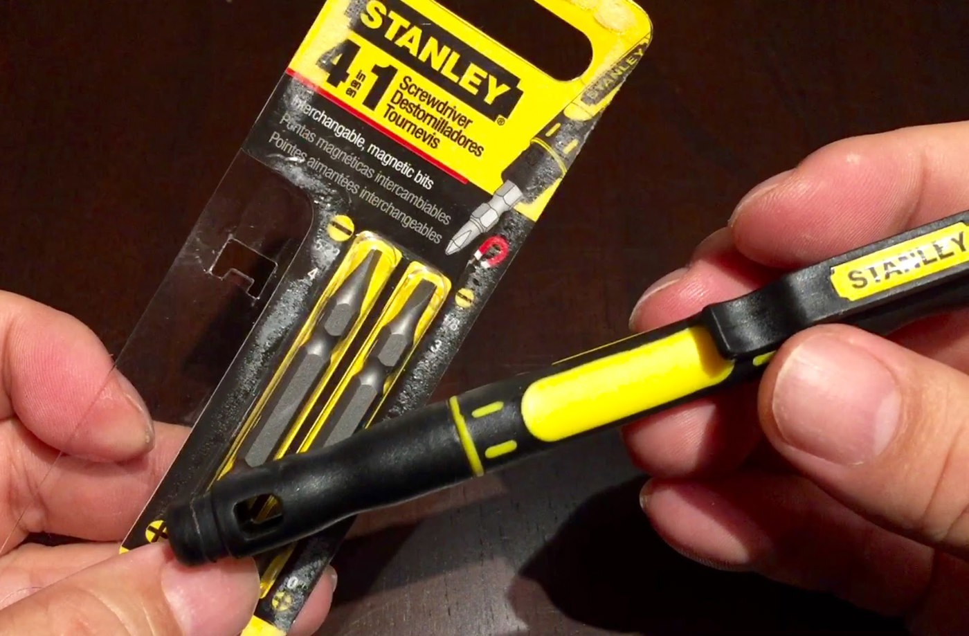 STANLEY 4IN1 POCKET SCREWDRIVER - ecay