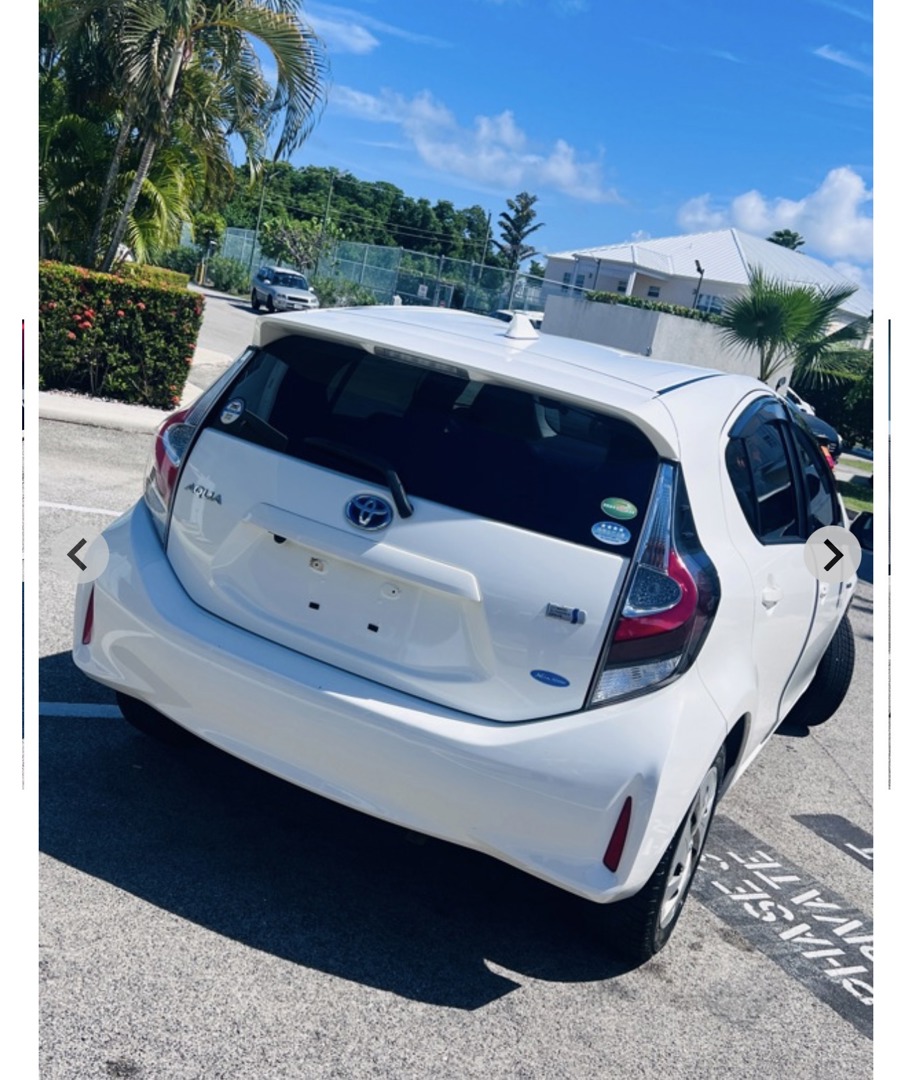 2021 Toyota Aqua Rent - ecay