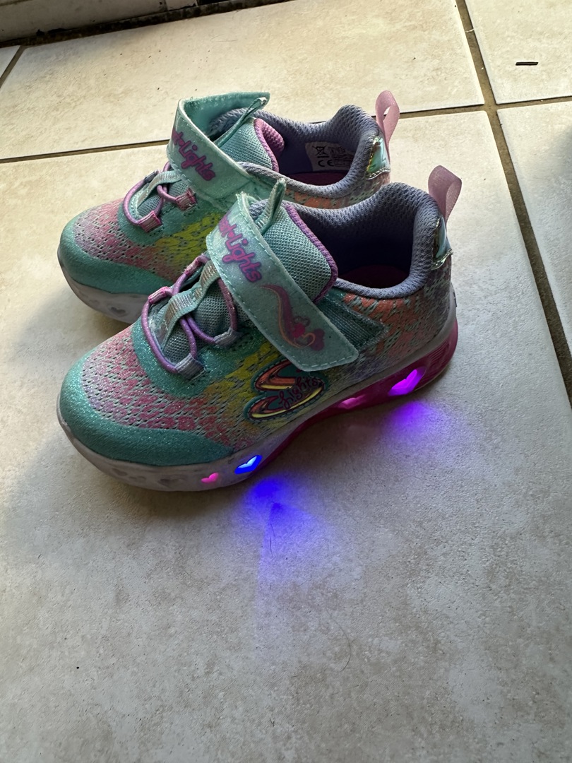 Children's light hot sale up sketchers