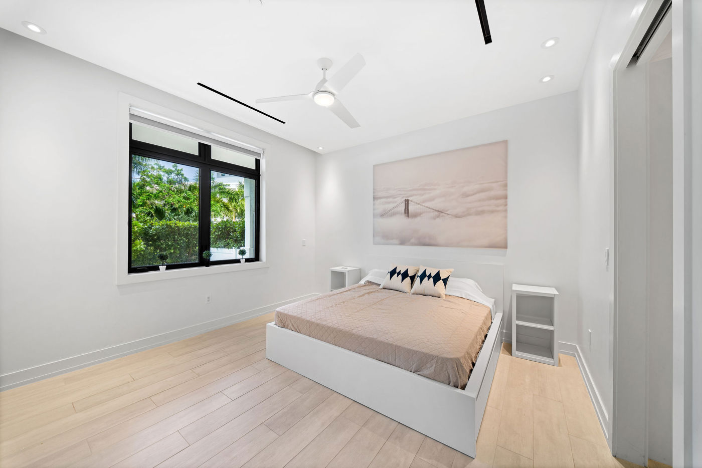 OLEA 412 - GROUND FLOOR TWO BEDROOM CONDO - ecay