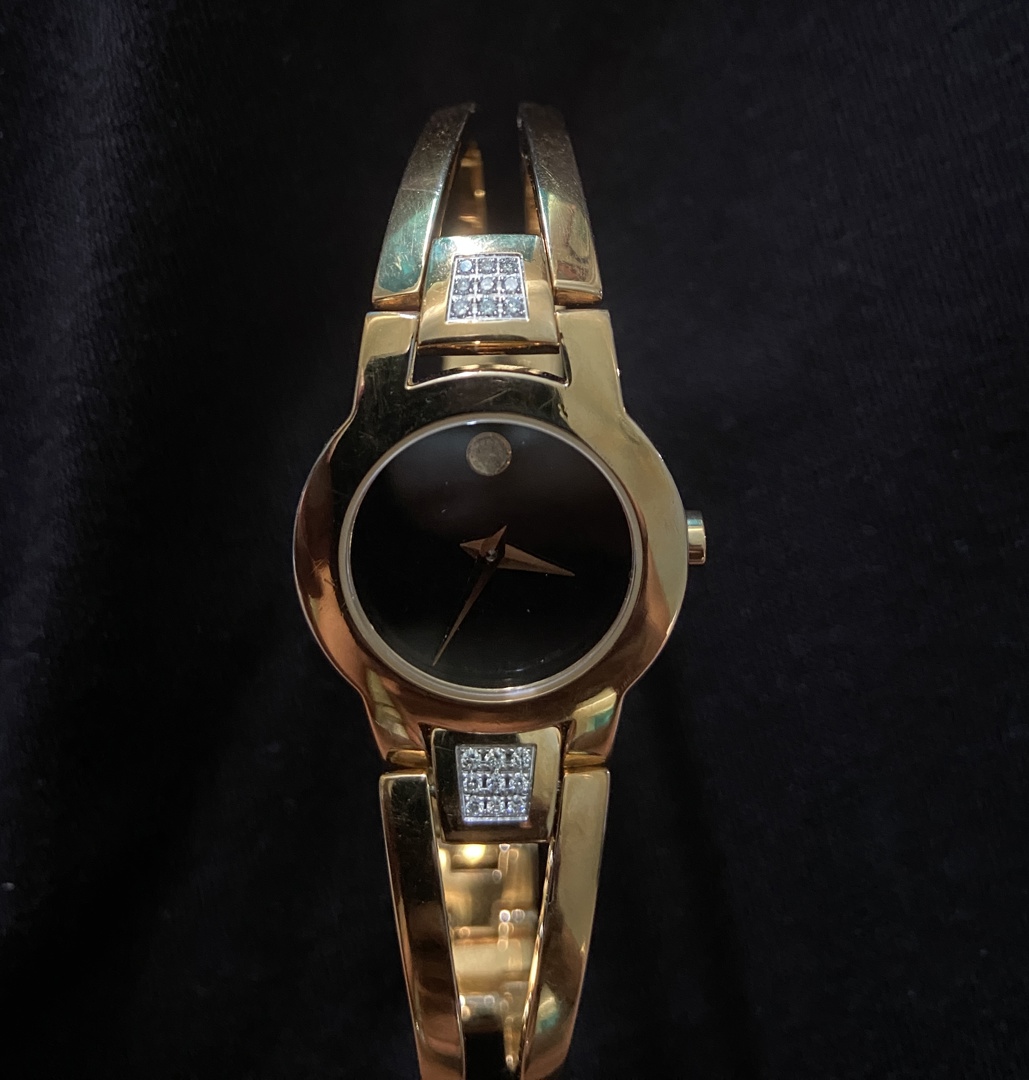 Movado hotsell amorosa gold