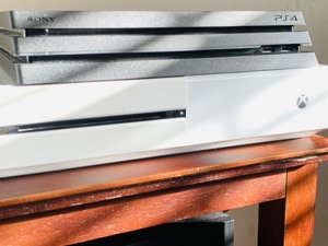Comparing the Sizes of the PS4 Slim and the Xbox One S