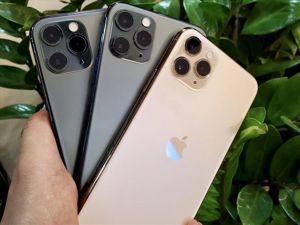 Pre-Owned iPhone 11 Pro (256GB)! - ecay Pre-Owned iPhone 11 Pro (256GB)! - ecay